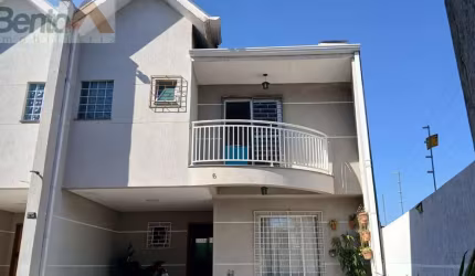 Casa Duplex em Ferrari, Campo Largo/PR