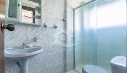 Apartamento Amplo para alugar , 2 quarto(s),  sendo 1 suíte(s) (Edificio Praia Sul) no bairro Centro, 600 metros da praia, Peruíbe-SP
