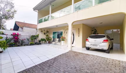 Casa Sobrado à venda com piscina, 5 quarto(s),  sendo 5 suíte(s)  no bairro Beira Mar, 200 metros da praia, Peruíbe-SP