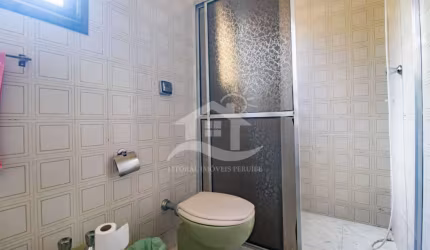 Casa Térrea à venda , 3 quarto(s),  sendo 1 suíte(s)  no bairro Guaraú, 100 metros da praia, Peruíbe-SP