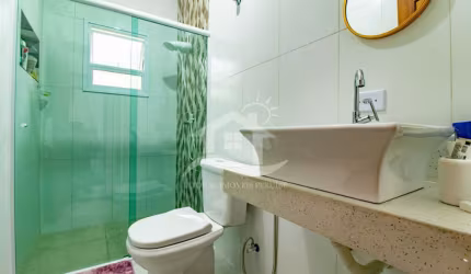 Casa Térrea com piscina à venda , 2 quarto(s),  sendo 1 suíte(s)  no bairro Cidade Nova Peruíbe, 800 metros da praia, Peruíbe-SP