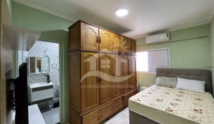 Casa Sobrado à venda com piscina, 3 quarto(s),  sendo 1 suíte(s)  no bairro Jardim Itatins, 3000 metros da praia, Peruíbe-SP
