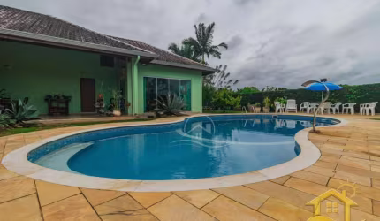 Casa Sobrado à venda , 4 quarto(s),  sendo 4 suíte(s)  no bairro Bougainville Residencial V, 3 metros da praia, Peruíbe-SP
