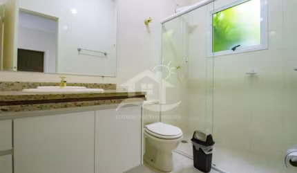 Casa Térrea com piscina à venda , 3 quarto(s),  sendo 1 suíte(s)  no bairro Jardim Imperador, 500 metros da praia, Peruíbe-SP
