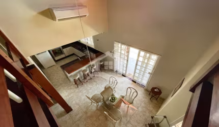 Casa Térrea com piscina à venda com piscina, 3 quarto(s),  sendo 1 suíte(s)  no bairro Parque Turistico, 290 metros da praia, Peruíbe-SP