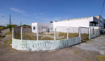 Terreno Esquina para alugar , ,   no bairro Jardim Icaraiba, 800 metros da praia, Peruíbe-SP