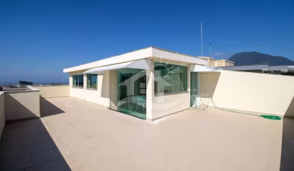 Apartamento Amplo à venda , 3 quarto(s),  sendo 1 suíte(s) (Edificio Brahman) no bairro Centro, 600 metros da praia, Peruíbe-SP