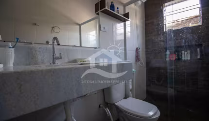 Casa Térrea à venda , 3 quarto(s),  sendo 1 suíte(s)  no bairro Vila Romar, 1500 metros da praia, Peruíbe-SP