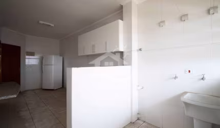 Apartamento Alto à venda com piscina, 2 quarto(s),  sendo 1 suíte(s) (Edificio Atlantico) no bairro Três Marias, 800 metros da praia, Peruíbe-SP