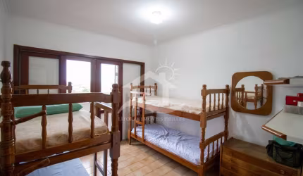 Apartamento Amplo à venda com piscina, 3 quarto(s),  sendo 1 suíte(s) (Edifício Irene) no bairro Oasis, 400 metros da praia, Peruíbe-SP