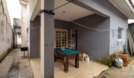 Casa Sobrado à venda , 3 quarto(s),  sendo 1 suíte(s)  no bairro Centro, 200 metros da praia, Peruíbe-SP