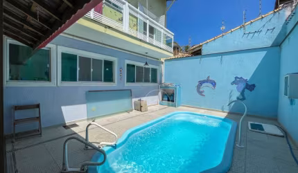 Casa Sobrado à venda , 4 quarto(s),  sendo 4 suíte(s)  no bairro Oasis, 500 metros da praia, Peruíbe-SP