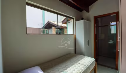 Casa Sobrado à venda , 4 quarto(s),  sendo 2 suíte(s)  no bairro Sambura, 2 metros da praia, Peruíbe-SP