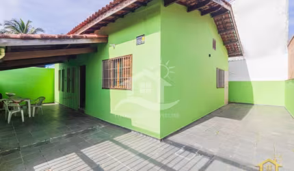 Casa Térrea à venda , 2 quarto(s),  sendo 0 suíte(s)  no bairro Cidade Nova Peruíbe, 800 metros da praia, Peruíbe-SP