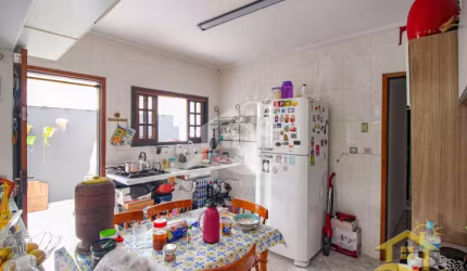 Casa Térrea à venda , 2 quarto(s),  sendo 1 suíte(s)  no bairro Park DAville, 1200 metros da praia, Peruíbe-SP