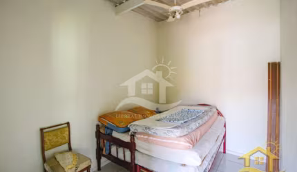 Casa Térrea à venda , 2 quarto(s),  sendo 0 suíte(s)  no bairro Jardim Los Angeles, 1500 metros da praia, Peruíbe-SP