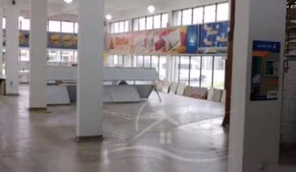 Conjunto Comercial à venda , 0 quarto(s),  sendo 0 suíte(s)  no bairro Três Marias, 400 metros da praia, Peruíbe-SP