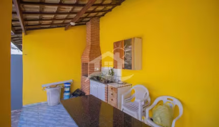 Casa Térrea à venda , 3 quarto(s),  sendo 1 suíte(s)  no bairro São José, 800 metros da praia, Peruíbe-SP