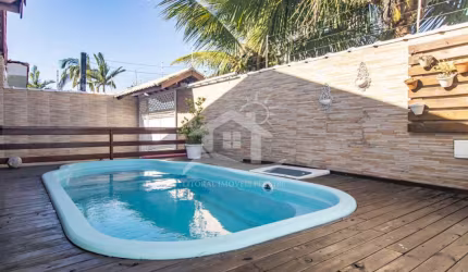 Casa Térrea à venda com piscina, 3 quarto(s),  sendo 1 suíte(s)  no bairro Ribamar, 200 metros da praia, Peruíbe-SP