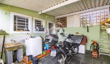 Casa Térrea à venda , 2 quarto(s),   no bairro Centro, 700 metros da praia, Peruíbe-SP