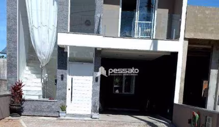 Sobrado à Venda por R$745.000,00 - Caça e Pesca - Gravataí, RS