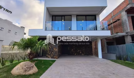 Casa à Venda por R$1.990.000,00 - Centro - Gravataí, RS