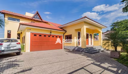 Casa à Venda por R$1.350.000,00 - Renascença - Gravataí, RS