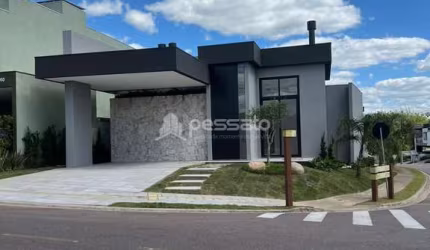 Casa à Venda por R$1.690.000,00, 186,00m² - Centro - Gravataí, RS