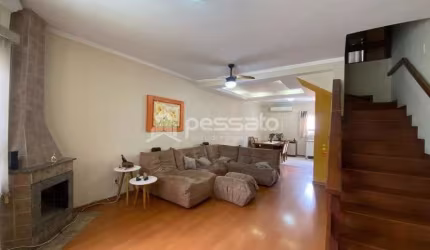 Casa à Venda por R$750.000,00, 220,00m² - Parque da Matriz - Cachoeirinha, RS