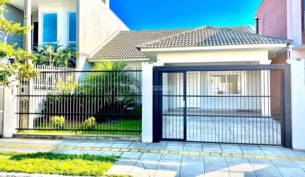 Casa à Venda por R$800.000,00, 130,00m² - Parque da Matriz - Gravataí, RS