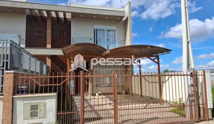 Sobrado à Venda por R$797.000,00 - Paradiso - Gravataí, RS