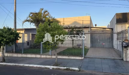 Casa à Venda por R$636.000,00 - Passos dos Ferreiros - Gravataí, RS