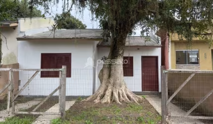 Casa à Venda por R$180.000,00 - Itacolomi - Gravataí, RS