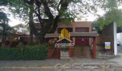 Casa à Venda por R$2.400.000,00 - Centro - Gravataí, RS