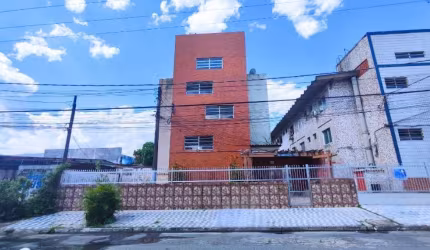 Esta linda kitnet oferece todo o conforto que você precisa. Localizada no bairro Ocian - Praia Grande á venda na Imobiliaria Consulte Imoveis.