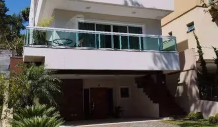 Vende belíssima casa em condomínio fechado em Cotia Granja Viana