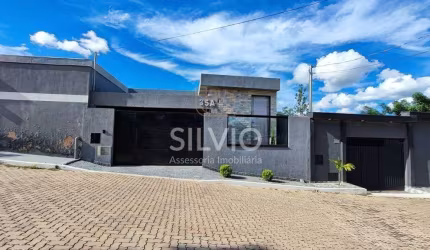 OPORTUNIDADE CASA EM CONDOMINIO 3 QUARTOS