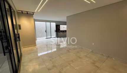Casa 3 Suítes - Moderna e Bem Localizada na QNL 1