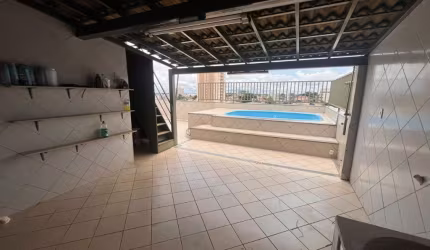 Cobertura Duplex  4 Quartos Sendo 2 Suítes , Piscina e Churrasqueira