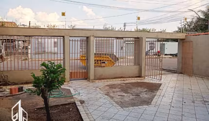Casa com 3 quartos sendo uma suite