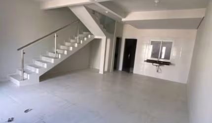 Sobrado no Igarapé