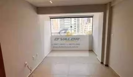 Vendo Apartamento com 100m², 3 quartos s/ 1 suíte + DCE, sala p/2 ambientes e 1 vaga