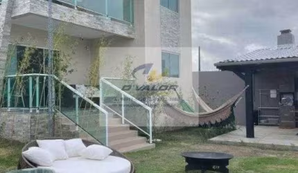 Casa em Jacumã com 225m²