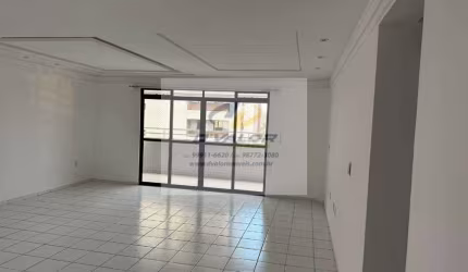 Vendo apartamento com 156m², 4 quartos s/ 3 suítes, sala p/ 2 ambientes, cozinha c/ armários e 2 vagas