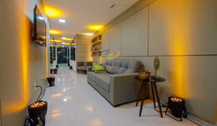 Vendo apto em prédio top, no melhor local de Tambaú, com 59 m2, varanda, 2 quartos s/ 1 suite e 1 vg