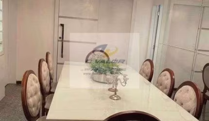 Vendo apartamento com158 m, 03 suítes, sala de estar e jantar com varanda, 02 vagas de garagem.