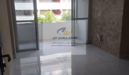 Vendo apartamento 77m², 03Quartos (Sendo 02 suítes), 01 vaga de garagem