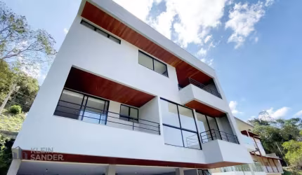 Casa com 3 dormitórios à venda, 310 m² por R$ 1.950.000,00 - Cônego - Nova Friburgo/RJ