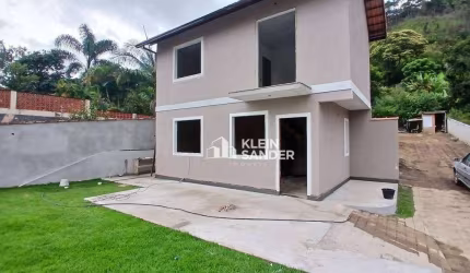 Casa à venda, 60 m² por R$ 295.000,00 - Parada Folly - Nova Friburgo/RJ