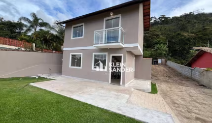 Casa com 2 dormitórios à venda, 60 m² por R$ 295.000,00 - Parada Folly - Nova Friburgo/RJ